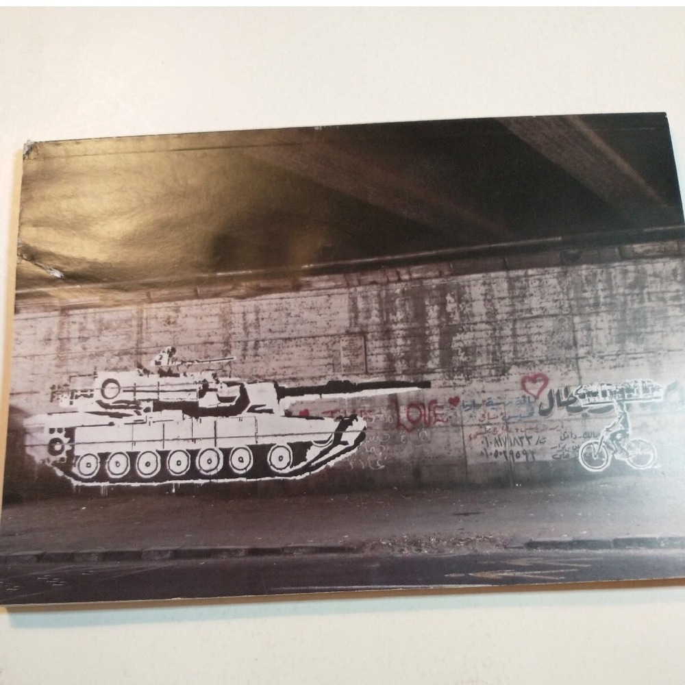 The Cairo Review of Global Affairs 14 Summer 2014 Ai Weiwei Mobility of Art - Picture 2 of 3